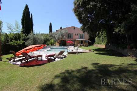 Maison Sanary-sur-Mer - Ref 2542860