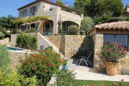 Maison Saint-Cyr-sur-Mer - Ref 2542893