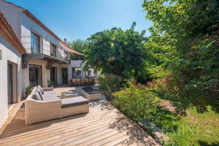 Maison Aix-en-Provence - Ref 2542849