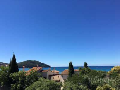 Maison Saint-Cyr-sur-Mer - Ref 2542915
