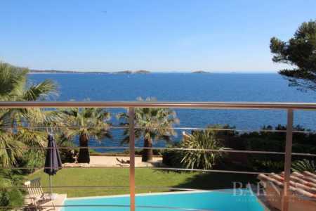 Maison Sanary-sur-Mer - Ref 2543084
