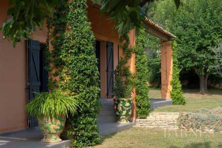 Maison Aix-en-Provence - Ref 2542821