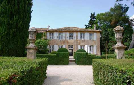 CHATEAU Aix-en-Provence - Ref 2544261