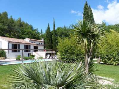Maison Aix-en-Provence - Ref 2542910