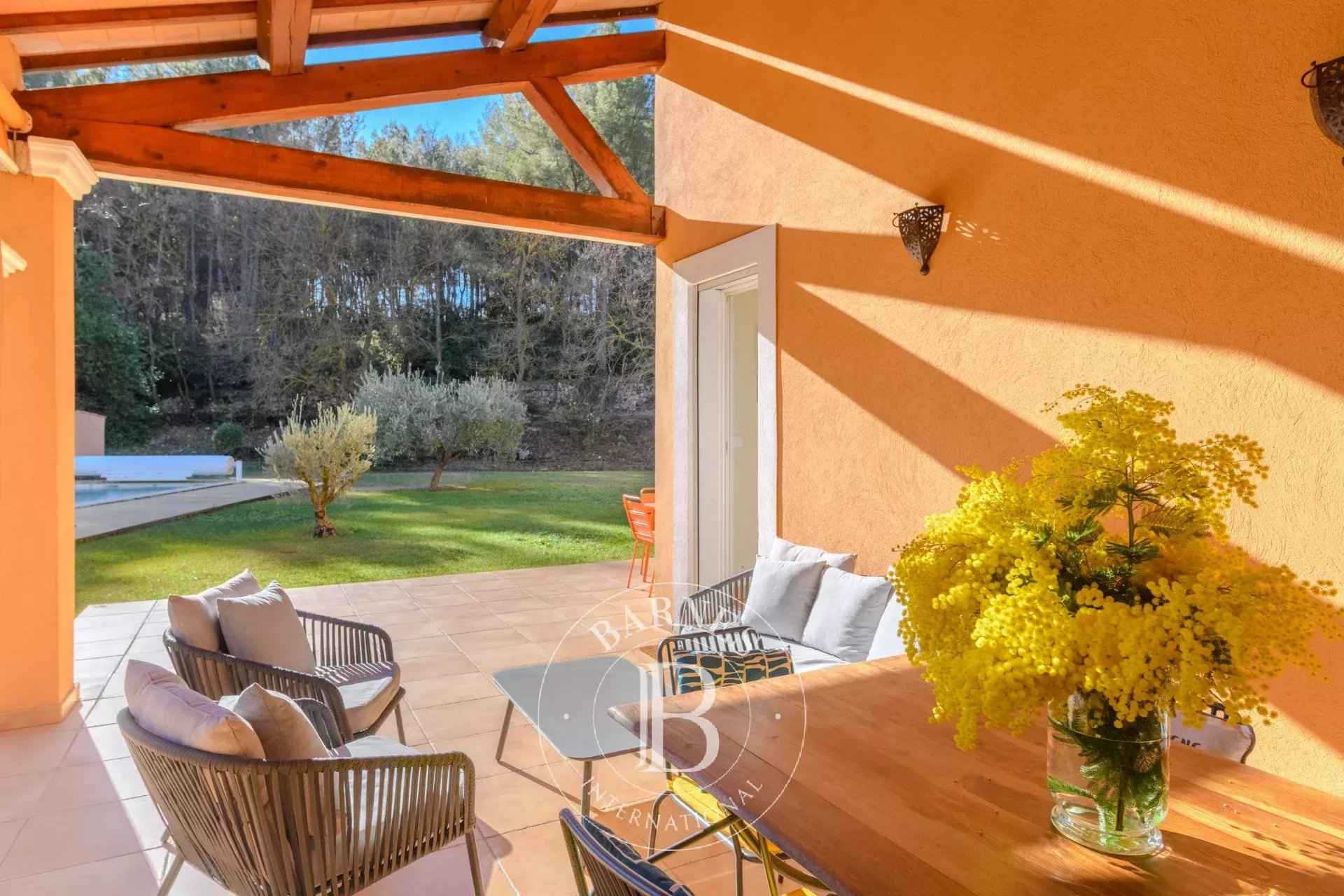 36f9d802e8c3064f923f8688d4de6465 a4de336110 1920 original - Attribut alt par défaut.