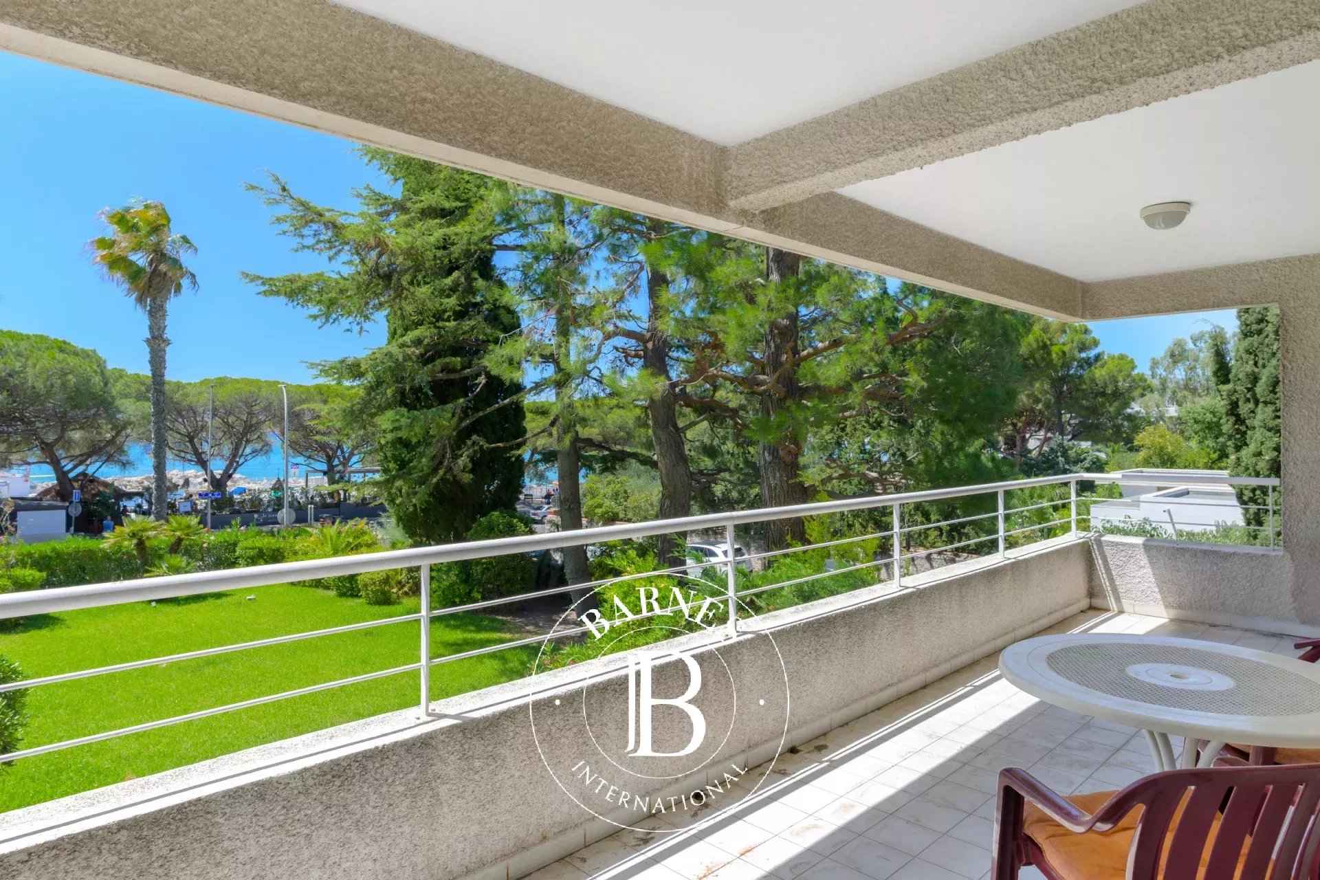 Cb1417e18cc9b303838d4330782c1936 f1491ffc82 1920 original - Attribut alt par défaut.
