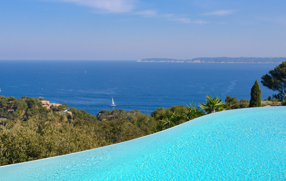 Bien immobilier avec vue mer à vendre en Provence-Alpes-Côte d’Azur Bien immobilier avec vue mer à vendre en Provence-Alpes-Côte d’Azur